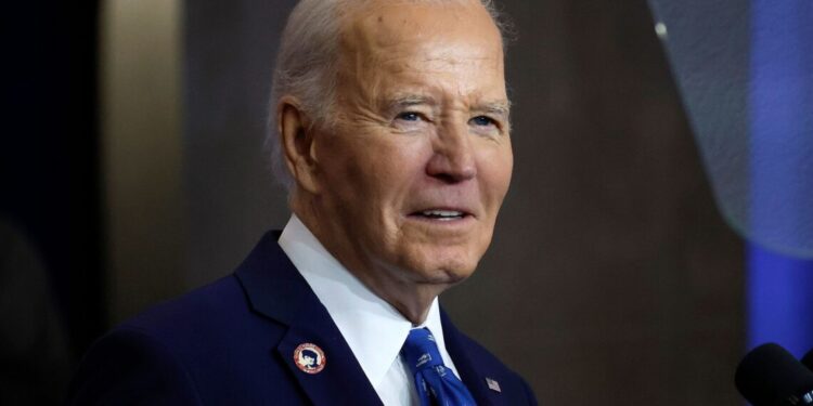 Anuloi fluturimin 3-ditor në Itali, Biden pritet t’i drejtohet kombit amerikan për zjarret masive në Los Angeles