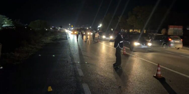Tragjike në aksin Lezhë-Laç, makina merr zvarrë këmbësorin, i shkakton vdekjen