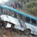 Përmbyset autobusi, raportohet për të paktën 25 viktima