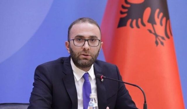 Manipulimi i shortit për Salianjin, Bardhi: Akt i paprecedent, shembull i shëmtuar i drejtësisë
