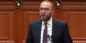 Gazment Bardhi: Begaj po i shërben Ramës për kapjen e Gjykatës Kushtetuese