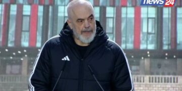 “U çmend Edi Rama, do bëjnë anti-miting”, Rama për deklaratën e Berishës: Do vijë Noc Rroku bashkë me pranverën