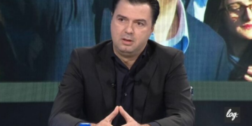 “Veprat flasin më shumë se fjalët”, Basha sfidon trekëndëshin e Bermudës: Nuk janë vetëm tre individë, por një oligarki