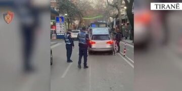 Lëvizja e lirë e automjeteve dhe këmbësorëve, Rrugorja sposton nga rruga 15 automjete