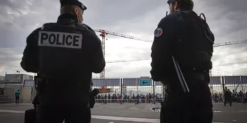 ‘Tragjike’, 37-vjeçari godet për vdekje një person dhe plagos disa të tjerë, çfarë fshihet pas këtij sulmi