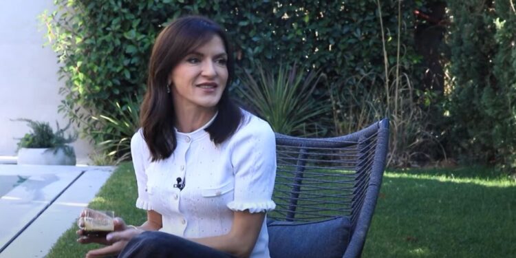 “Dua të jem nënë”, Luiza Gega tërhiqet nga garat, sportisja: Nëse jam në lidhje me Taulantin do flas
