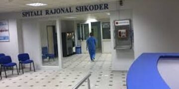 A konsumuan bar miu? Djali 3 vjeç humbi jetën, vajza dhe gruaja ende në spital, kryefamiljari apel