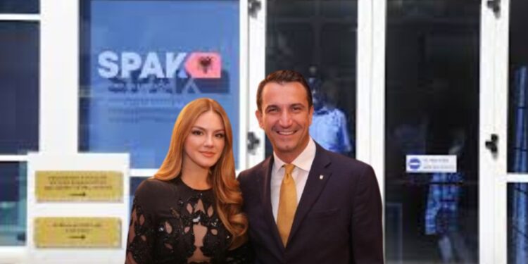 “Bashkëshortja ime është përndjekur në mënyrë perverse” – Zbardhet mbrojtja e Veliajt para GJKKO, debat edhe me Ols Dadon, prokurori: Nuk je në Facebook këtu