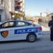 Mbante armë zjarri në taksi, arrestohet shoferi në Vlorë bashkëpunoi me 17-vjeçarin për ta shitur