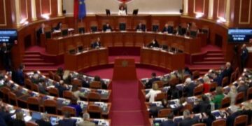 Hiqet nga rendi i ditës votimi për Avokatin e Popullit, kërkohet konsultim i thelluar