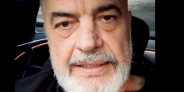 Rama thirrje shqiptarëve rrugës për në Athinë: Të bëhemi më 11 maj fuqia e papërmbajtshme e ëndrrës evropiane të shqipes dykrenare