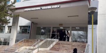 Muajt e parë të vitit me fluks të shtuar virozash në Dibër, mjekët: Nuk ka nevojë për panik!