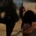 Pamje të pazakonta në Vlorë, dy vajza përplasen fizikisht në rrugë, kalimtarët ndërhyjnë për t’i ndarë
