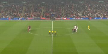 Angli-Shqipëri, nis ndeshja kualifikuese e Botërorit