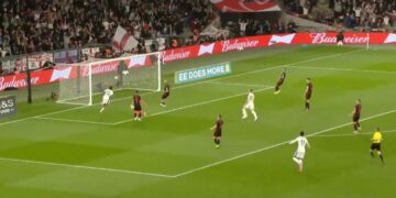 Zhbllokohet ndeshja në “Wembley”, Anglia ndëshkon Shqipërinë