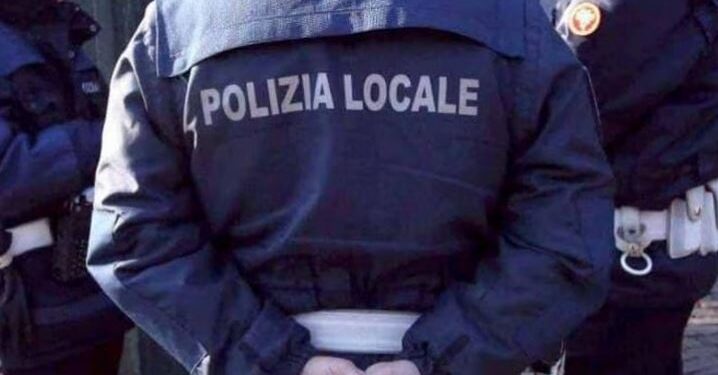 Përplasi me makinë një person dhe e la të vdekur në asfalt, bie në prangat e policisë 31-vjeçari