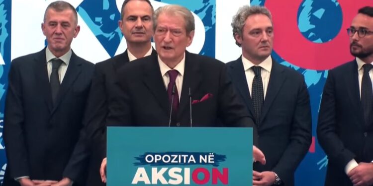 “Benet mendohu mirë sonte e jep dorëheqjen”, Berisha: Bardh Spahia u qëndroi besnik qytetarëve