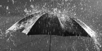 A do të ketë reshje shiu? Parashikimi i motit për ditën e nesërme, ja çfarë pritet të ndodhë me temperaturat