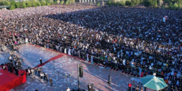 Nesër Fitër Bajrami/ Besimtarët myslimanë do falin namazin në Sheshin Skënderbej