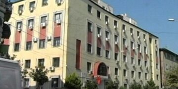 Krimet zgjedhore! Drejtuesja e Prokurorisë së Durrësit takon Altin Dumanin, ja çfarë biseduan