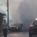 Momente paniku në Sarandë, autoveturës i mbetet gazi i takuar! Re tymi në qytet