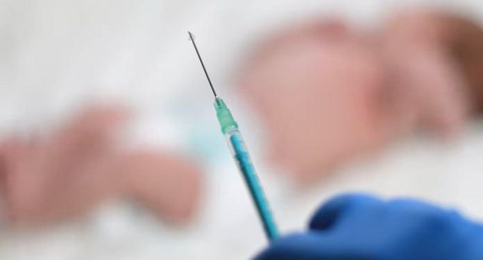 Koçiu: Vaksina, e vetmja mburojë e sigurt për të parandaluar përhapjen e fruthit