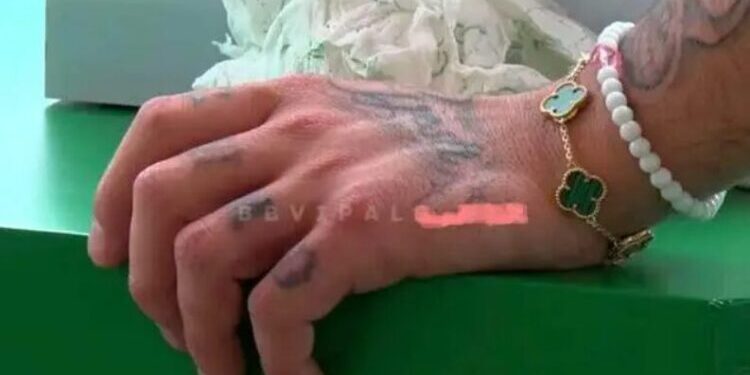 “S’zgjati as një ditë! Egli heq unazën, ndarja me Gjestin trondit fansat”