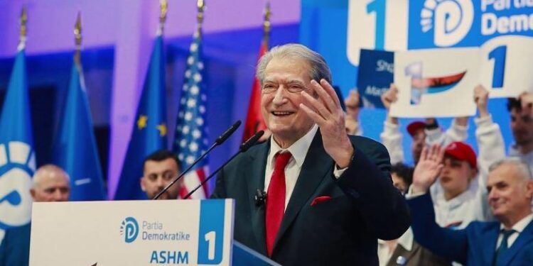 ‘Balluku mori 50 milionë euro me tunelin e Llogarasë’, Berisha: Ndërton rrugë për të falimentuar bizneset