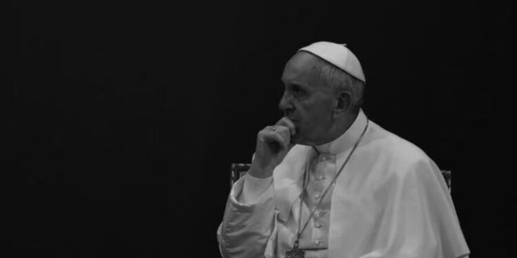 Çfarë i ndodhi Papës Françesk? Zbulohet arsyeja e vdekjes