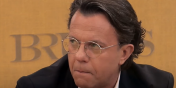 ‘Do denoncoj’/ Laert Vasili shpërthen pas BBVA: Jam ndjerë i përdhosur & i përbaltur