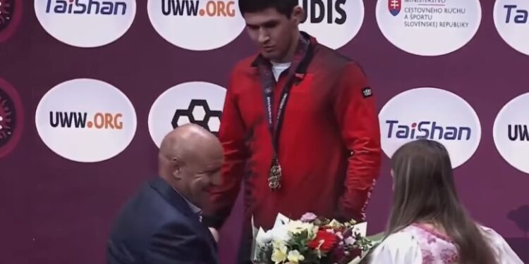 Skandal në Europianin e Mundjes, Presidenti i Federatës Ruse shtyn mundësin shqiptar