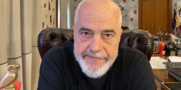 Të shkosh me kënetën je çyryk politikisht”/ Rama e mohon: Nuk kam ofenduar asnjë burrë dibran, përkundrazi do i…