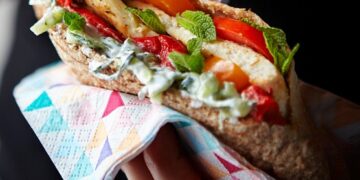 Studentja 21-vjeçare humb jetën nga alergjia ndaj përbërësve të saundiçit