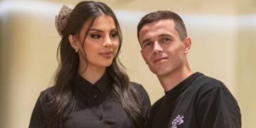 Jasir Asani ndahet nga e dashura? Veprimet e tyre ngrenë dyshime