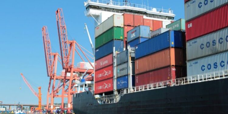 Instituti i Vjenës: Ekonomia shqiptare do të rritet me 3.7% në 2025