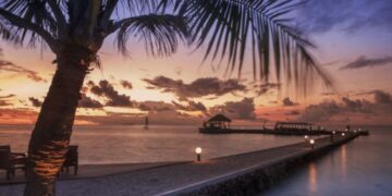 Maldivet ndalojnë hyrjen e turistëve izraelitë