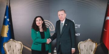 Osmani takon Erdogan: Turqia mbetet partnere e rëndësishme e Kosovës