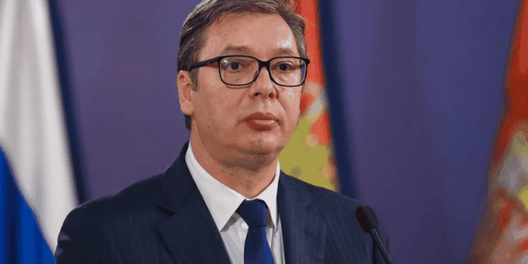 Serbi/ “Presidenti Vuçiç zbarkoi në Moskë”, Barnabiç: Tani kërkojini falje!