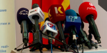 ​Reporterët pa Kufij: Maqedonia e Veriut shënoi regres për 6 vende