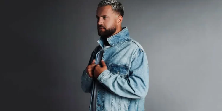 (FOTO)Luiz Ejlli prek me fjalët për Lunën: Jam heroi i saj… sepse jam babai i saj
