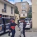 Tentoi të vriste kushëririn, në bashkëpunim me vëllanë, arrestohet 32-vjeçari