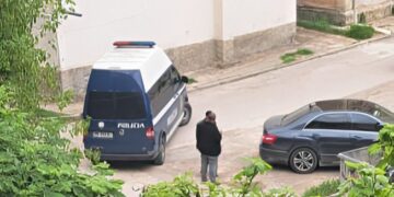 Operacion antidrogë në Korçë, vihen në pranga nga policia disa persona