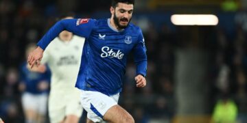 Zyrtare, i huazuar nga Chelsea, Everton ndan mendjen për Brojën