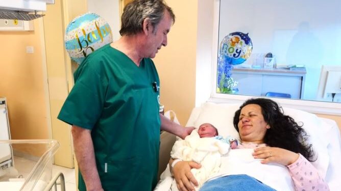 Koçiu: Vjen në jetë fëmija i dytë përmes procedurës in vitro tek “Koço Gliozheni”