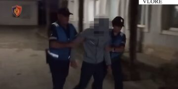 Kreu një seri vjedhjesh në Vlorë, përfundon në pranga 33-vjeçari