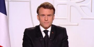 “Macron paralajmëron Kinën: NATO mund të hyjë në Azi”