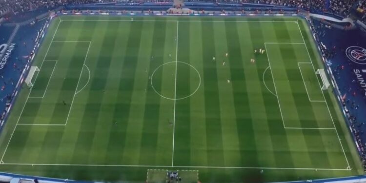 Zhbllokohet ndeshja, PSG kalon në epërsi ndaj Arsenalit