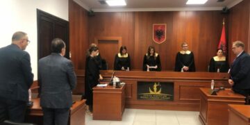 Çfarë ndodhi? KPA lë në fuqi shkarkimin e prokurorit të njohur