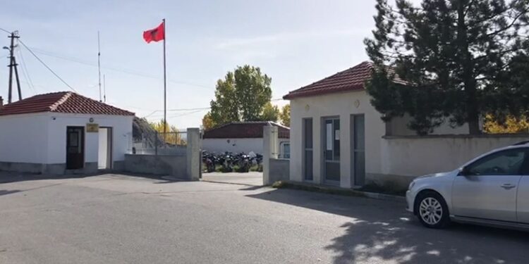 Humb jetën një e moshuar, dyshohet për vdekje natyrale