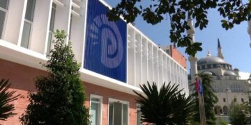 Kush janë kandidatët në listën e mbyllur të PD që ngelën jashtë Parlamentit